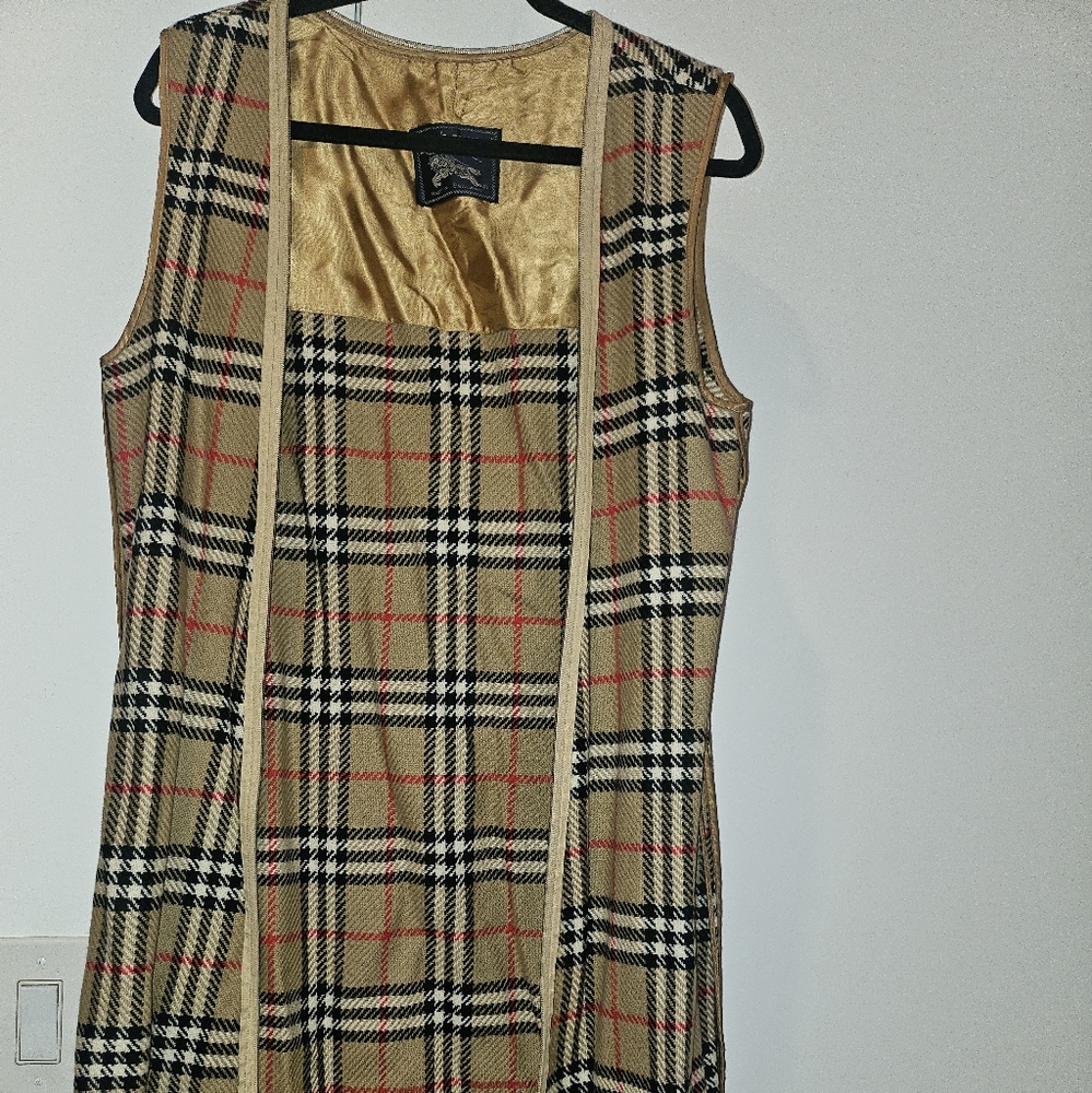 BURBERRY WOOL NOVA CHECK LINER